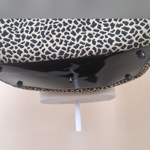 EUC DIANE VON FURSTENBERG Madagascar Collection Tiger Print Canvas XL Bag - Picture 5 of 16